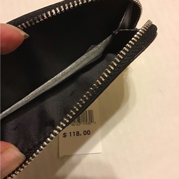 MICHAEL KORS WALLET ZIP COIN CARD NWT CRIMSON - Picture 3 of 3